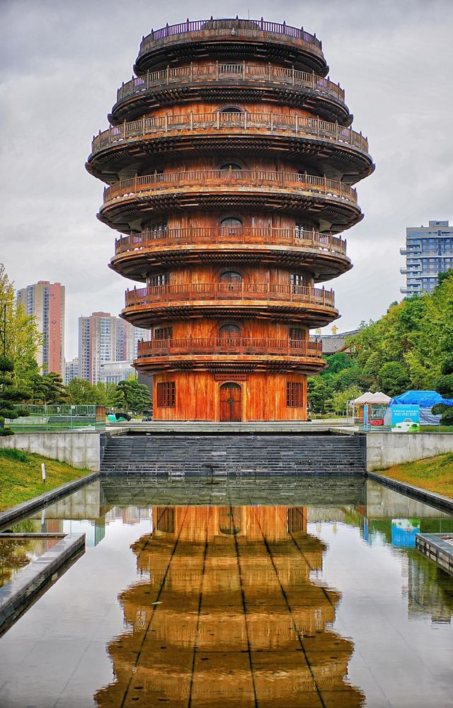暴走貴陽3日2夜！由甲秀樓到青雲市集，煙火氣與浪漫全解鎖