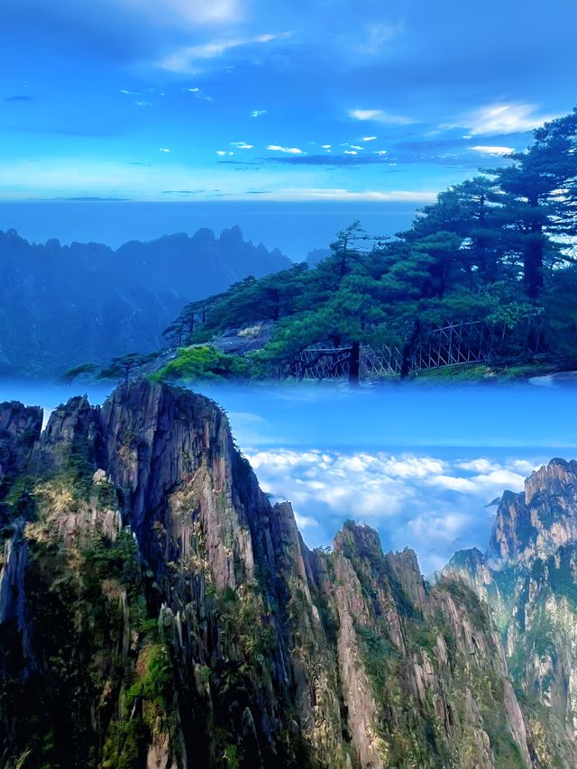 黃山若有靈，定是個名揚四海的仗劍少年。
