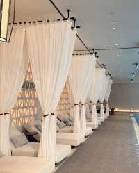 伊寧洲際酒店環境很好yo～#酒店天花板