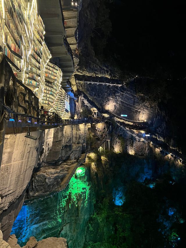 廣西河池棉花天坑被低估的廣西寶藏地