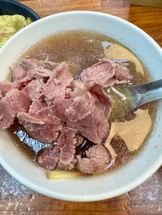 台南｜在台南吃什麼本地人推薦的美食…
前兩天分享我台灣朋友帶我逛吃台北的美食總