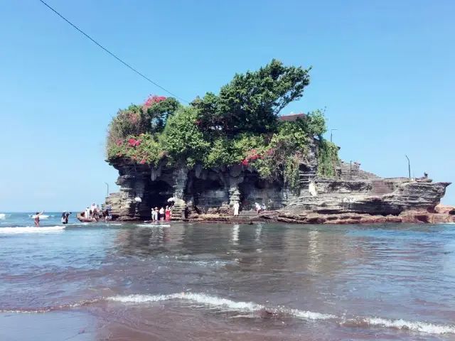 峇里旅遊必定要去嘅海神廟