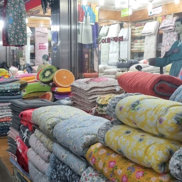 Abundant Sanseong Market in Gongju 