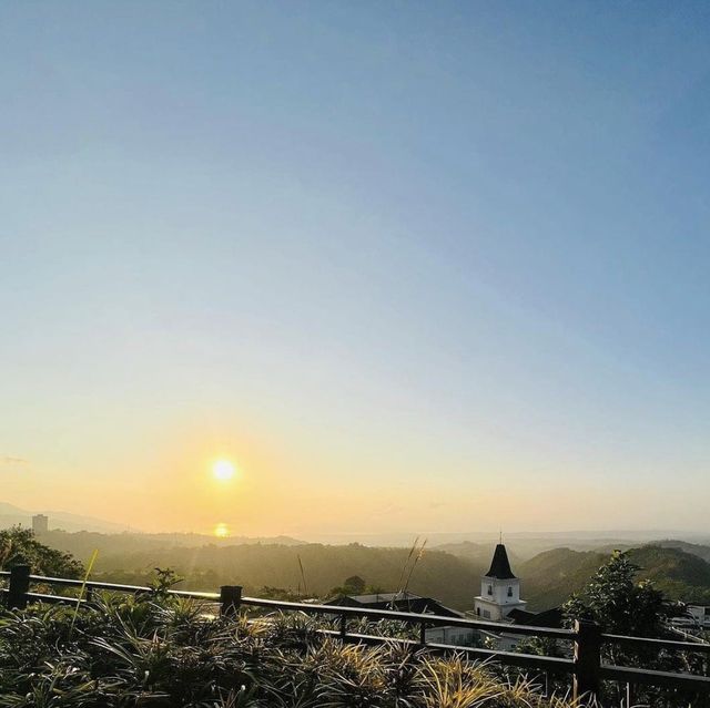 Tranquil Overlooking View at Twin Lakes 