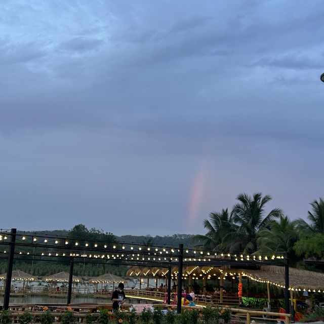 ร้านอาหารเปิดใหม่ ริมน้ำ บรรยากาศดี จ.ระยอง