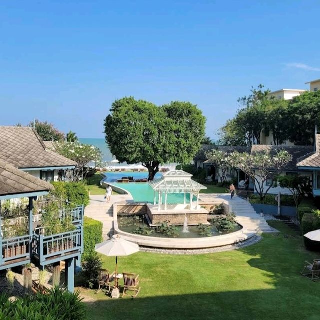 Chic beachfront hotel | Hua Hin