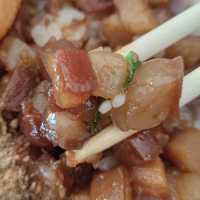 高雄必食前金肉燥飯！