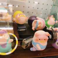 台北｜🐷🐽🐖可愛到爆的豬豬仔📍 罐頭豬LuLu豬朋引伴旅行社 (華山快閃店)