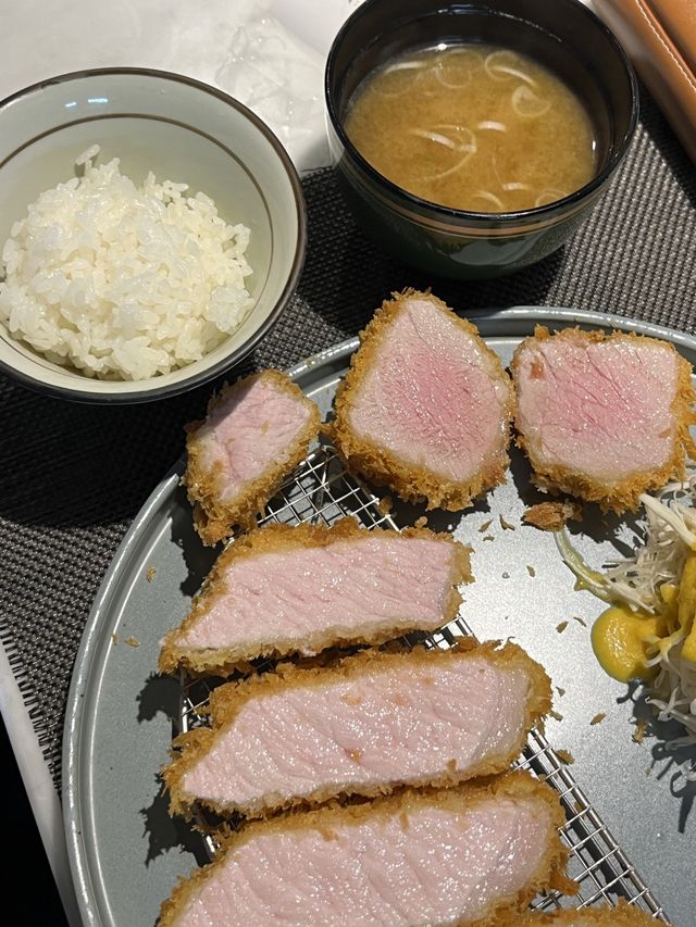 서울 합정 돈카츠 맛집으로 유명한 카와카츠 오토코🫶