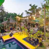 ไอดินกลิ่นน้ำ คาเฟ่ร่องสวนพัทยา