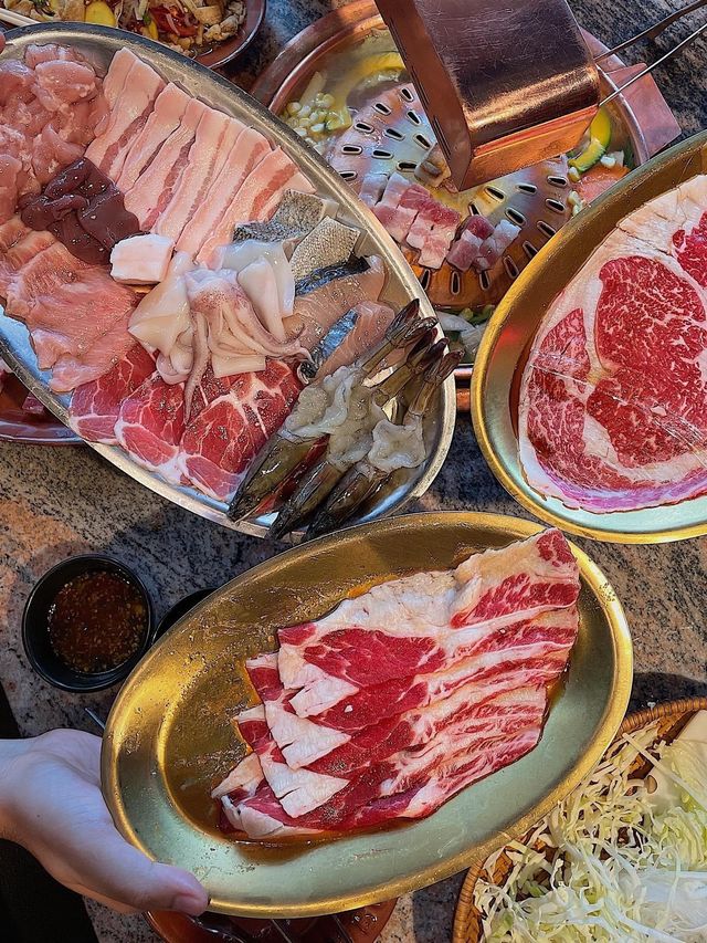 𝐂𝐇𝐈𝐍 𝐁𝐎 𝐃𝐀𝐍𝐆 หมูกระทะสุดลัคชัวรี่