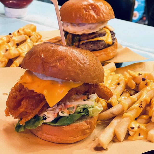🍔🍔TWO EDIOTS 