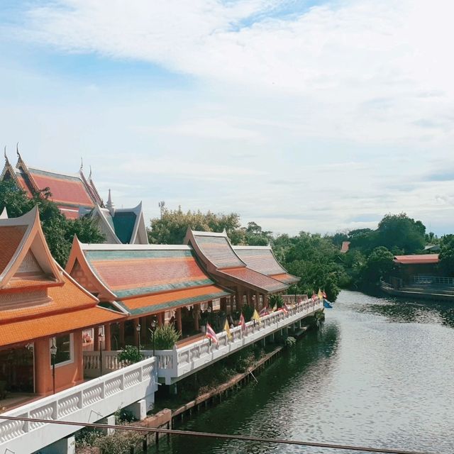ไปกราบหลวงปู่ดู่ วัดสะแก อยุทธยากันค่ะ