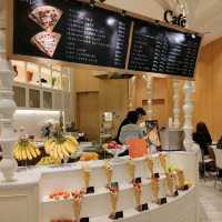 梅田でクレープ食べるならここ！à le Loïc　阪急うめだ本店

