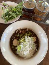 🍜ก๋วยเตี๋ยวเรือทัพพ์ทอง 20 บาท 