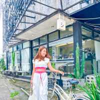 แดดส่อง คาเฟ่ คาเฟ่สายสตรีทของคนจันท์