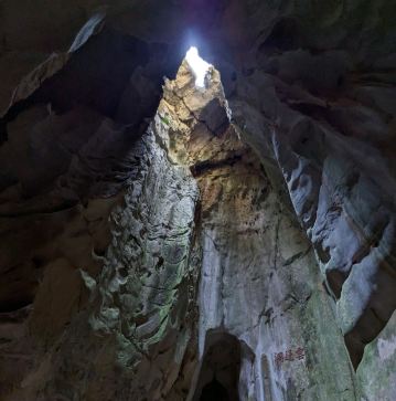 ダナン】大理石の断崖「五行山」の神秘的な風景 | Trip.com