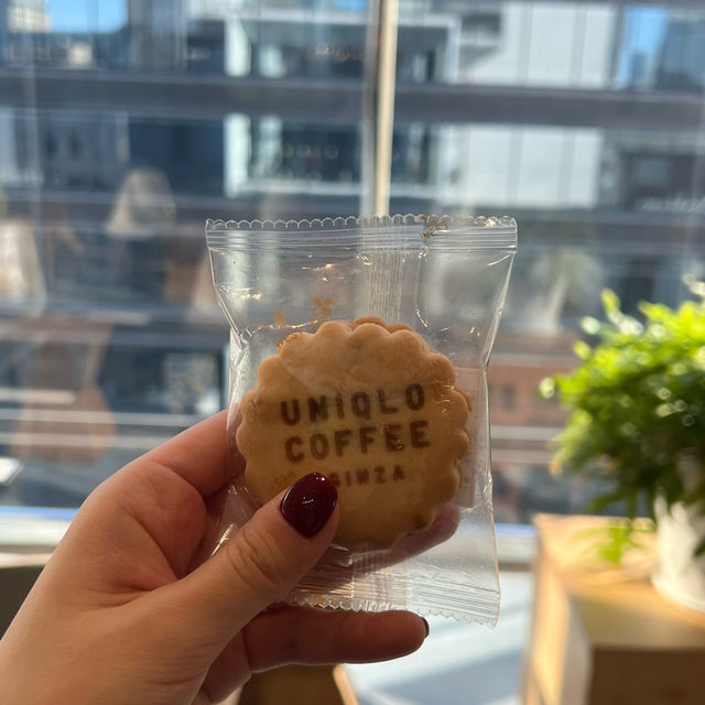 일본 도쿄 여행 예정이라면! 유니클로 긴자에서 커피 마시자 ☕️