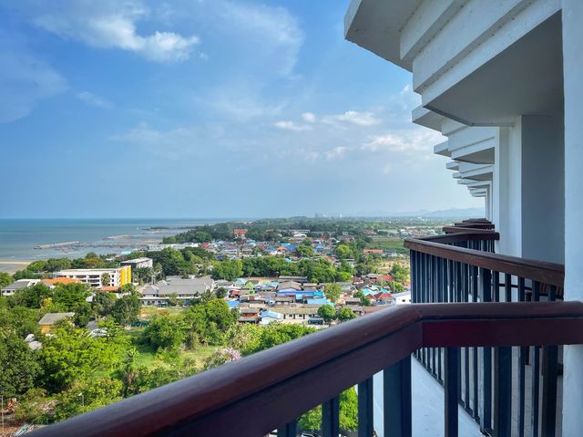 โรงแรมเรดิสัน รีสอร์ทแอนสปา หัวหิน