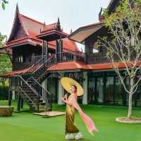 คาเฟ่เรือนไทย ถ่ายรูปสวยนะออเจ้า! พิกัดนครปฐม