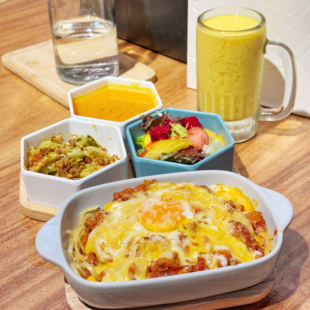 秘密花園🏡內的高質👍素食Café  