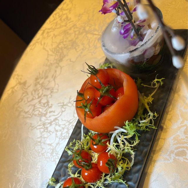 TIEN COURT RESTAURANT 