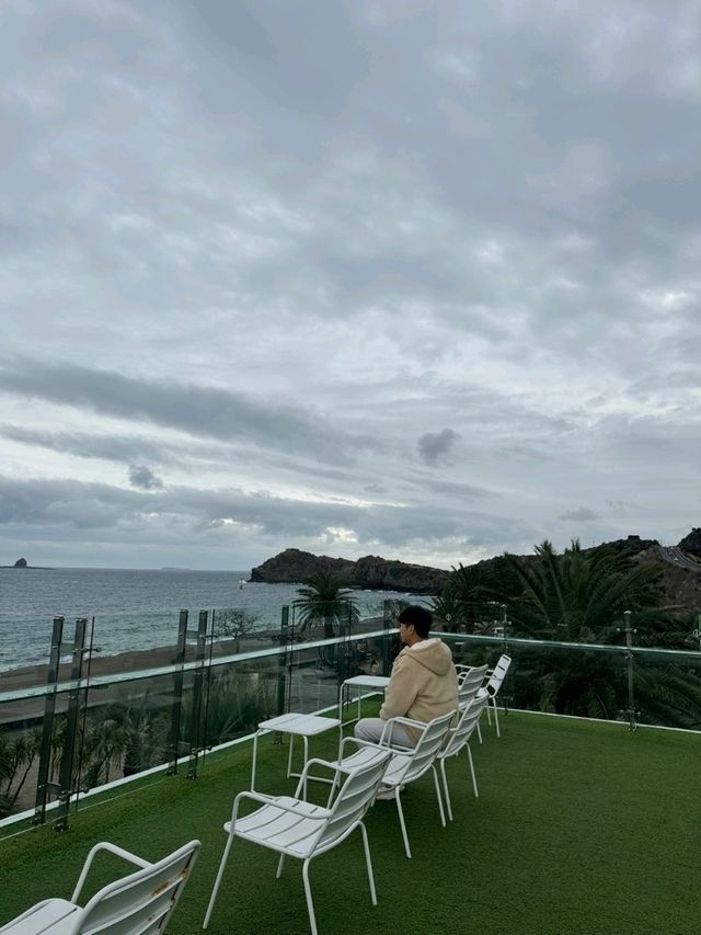 반려견과 겨울 여행시 가고 싶은 카페 원앤온리☺️