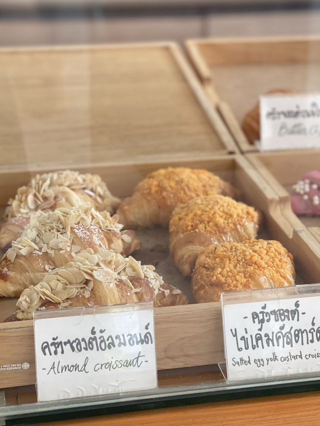 วองโกเล่ บีช &คาเฟ่