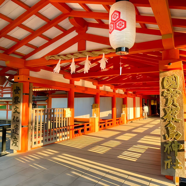 【厳島神社/広島県】海上の神秘的な光景