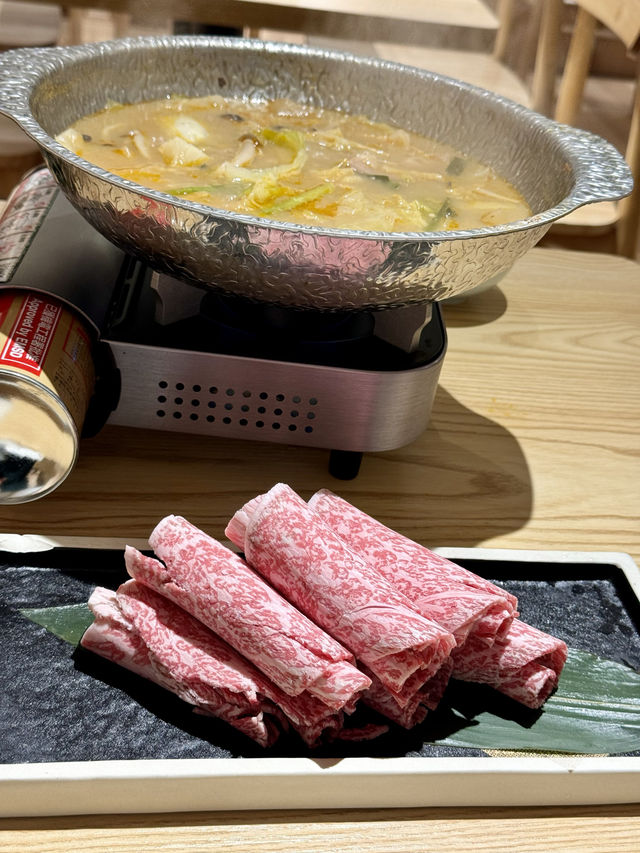 《終於食到牛腸鍋》