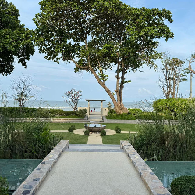 รีวิว Charras bhawan Hotel & Residence