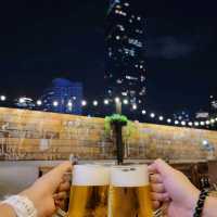 ร้านนั่งชิว Heights.BKK ชมวิวตึกมหานครและรถไฟฟ้า