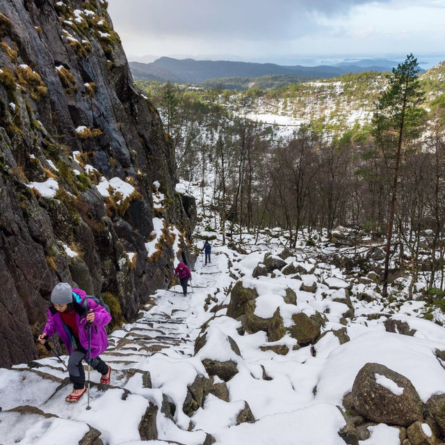 Ascending to Nature's Majesty: Preikestolen 🇳🇴