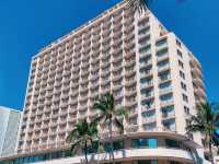 🌴 Stay at Ohana Waikiki East