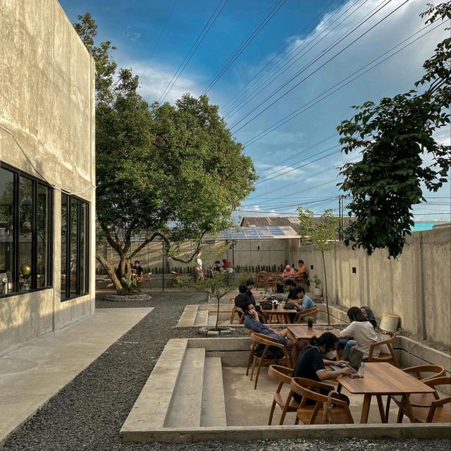 FORQUE | THERE'S A NEW HANGOUT SPOT IN DEPOK