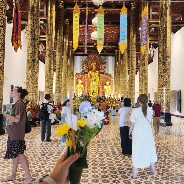 กราบพระแก้วหยก ขอพรกุมภัณฑ์ 📍วัดเจดีย์หลวง