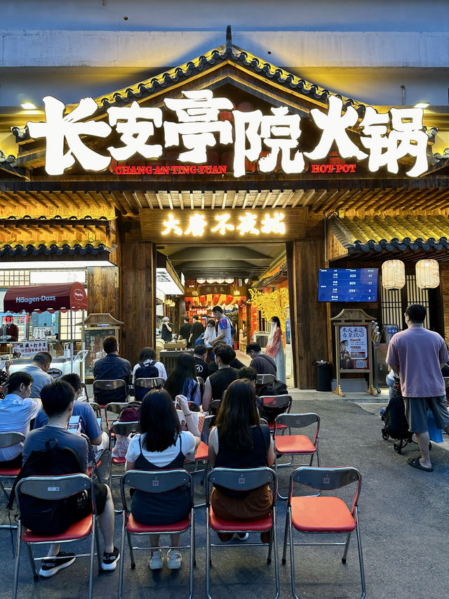 Shenzhen’s Ultimate Exploration: From Bustling Streets to Scenic Promenades