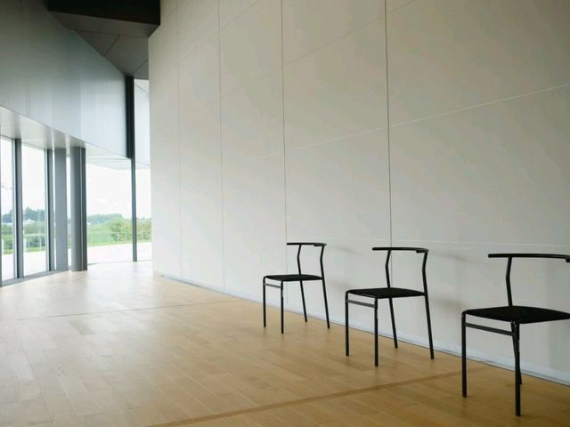 【富山県美術館】（富山県富山市　旧国名：越中）