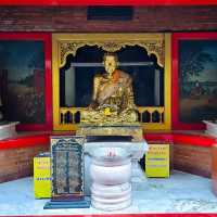 วัดอินทรวิหาร บางขุนพรหม บ่อน้ำมนต์ศักดิ์สิทธิ์