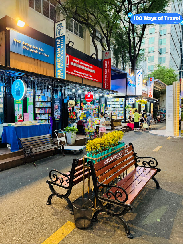 🇻🇳 Ho Chi Minh City Book Street