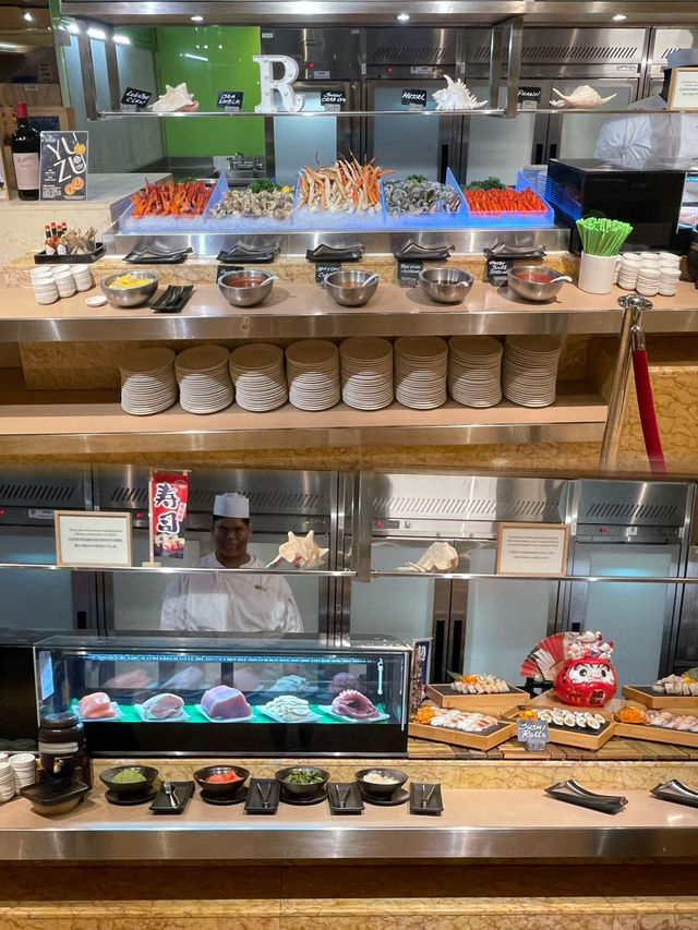 萬麗咖啡室-南洋風味自助午餐，任食龍蝦叻沙及美味甜品