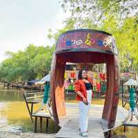 ตลาดน้ำสามวัง พนัสนิคมชลบุรี
