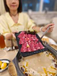 最特別有點心火鍋店