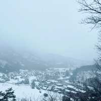 Dreamy snow village in Japan - Shirakawago 