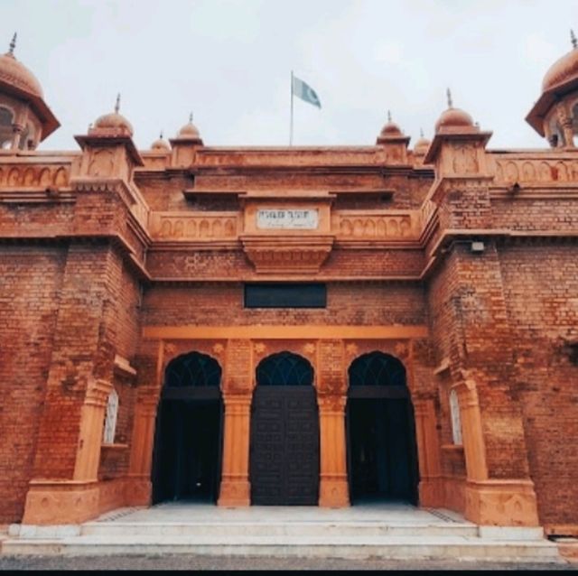 @ THE PESHAWAR MUSEUM.