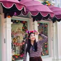 Disneyland Hong kong 2024