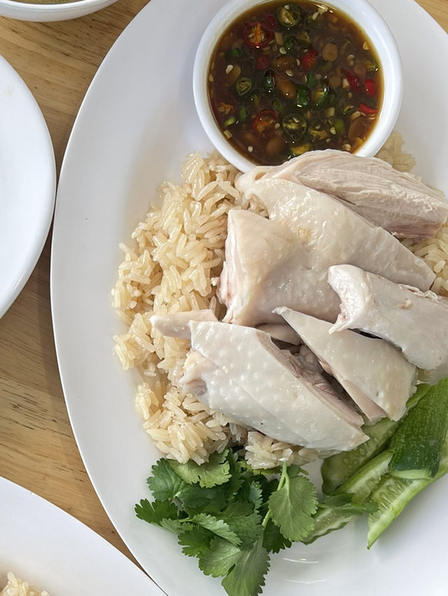 จินข้าวมันไก่สไตล์สิงคโปร์