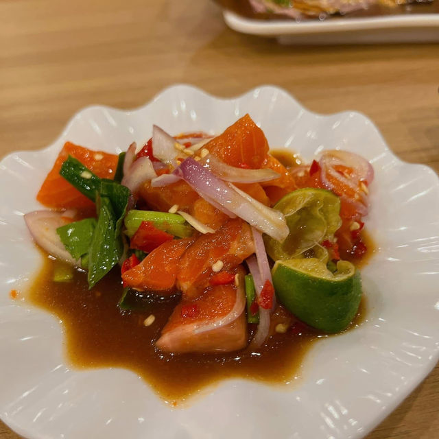 Oshinei Lopburi