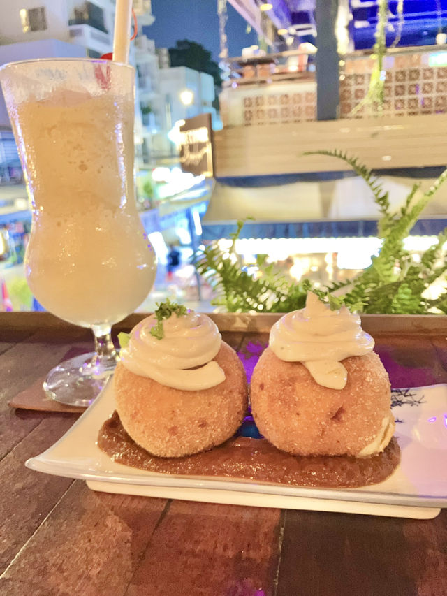 【プノンペン旅】雰囲気抜群✨景色を眺めながらの一杯で旅を満喫