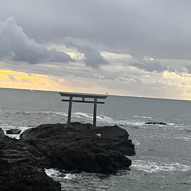 大洗磯前神社　日の出　鳥居